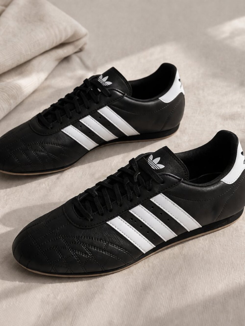 Adidas Taekwondo Leather Sneakers Black White Low Profile Minimal 7